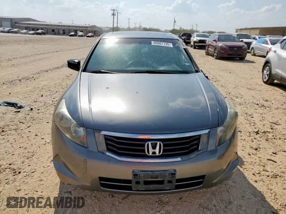 2009 Honda Accord EX-L with VIN 1HGCP26809A004284, listed as a Copart auction lot 80887135 with 194,839 mi miles and Salvage title. Bid and sale history available at DreamBid. Image 5.