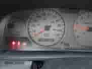 2001 Nissan Frontier SVE z VIN 1N6MD26Y41C357418, wystawiony jako IAAI lot #42706994 z przebiegiem 195 173 mil mil oraz . Historia ofert i sprzedaży dostępna na DreamBid. Obrazek 7.