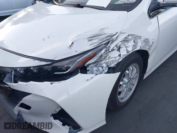 2019 Toyota Prius Plus с VIN JTDKARFP2K3113903, выставлен на аукционе IAAI как лот 41631824 с пробегом 102 107 миль миль и . История ставок и продаж доступна на DreamBid. Изображение 6.