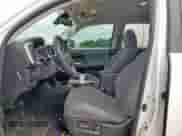 2021 Toyota Tacoma SR5 с VIN 3TMBZ5DN9MM028870, выставлен на аукционе Copart как лот 60467025 с пробегом 63 014 миль миль и Списание • Salvage title. История ставок и продаж доступна на DreamBid. Изображение 7.