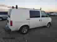 2005 Chevrolet Astro Cargo с VIN 1GCDM19X05B118797, выставлен на аукционе Copart как лот 84093974 с пробегом Не указан миль и Списание • Salvage title. История ставок и продаж доступна на DreamBid. Изображение 3.
