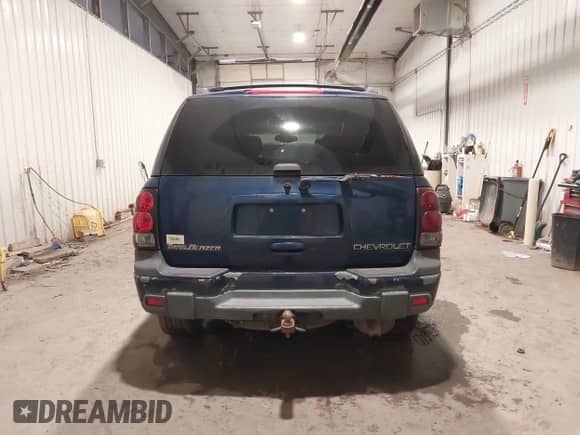 2003 Chevrolet TrailBlazer LT с VIN 1GNDT13S032389833, выставлен на аукционе IAAI как лот 43137017 с пробегом 263 087 миль миль и . История ставок и продаж доступна на DreamBid. Изображение 16.