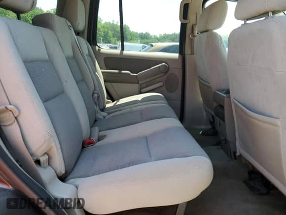 2007 Ford Explorer XLT z VIN 1FMEU73857UB57638, wystawiony jako Copart lot #61442255 z przebiegiem 222 122 mil mil oraz Szkoda całkowita • Salvage title. Historia ofert i sprzedaży dostępna na DreamBid. Obrazek 11.