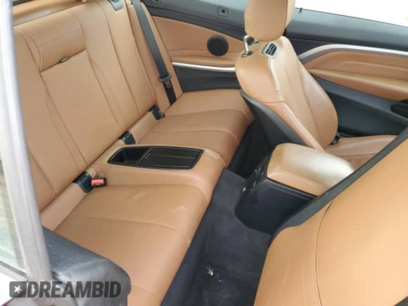 2015 BMW 4 Series 428i xDrive z VIN WBA3T1C51FP820182, wystawiony jako Copart lot #87209154 z przebiegiem 98 362 mil mil oraz Czysty tytuł • Clean title. Historia ofert i sprzedaży dostępna na DreamBid. Obrazek 10.