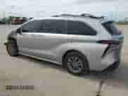 2023 Toyota Sienna LE с VIN 5TDKRKEC3PS176593, выставлен на аукционе Copart как лот 62993055 с пробегом 34 812 миль миль и Списание • Salvage title. История ставок и продаж доступна на DreamBid. Изображение 2.
