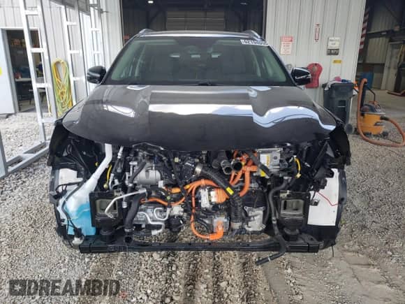 2024 Kia Sorento EX with VIN KNDRHDLGXR5247719, listed as a Copart auction lot 62194695 with 30,173 mi miles and Salvage title. Bid and sale history available at DreamBid. Image 5.