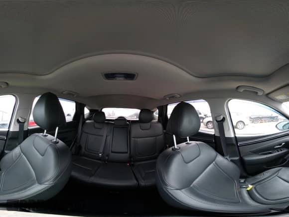 2023 Hyundai Tucson SEL with VIN 5NMJFCAE1PH262358, listed as a IAAI auction lot 43276432 with 26,150 mi miles and . Bid and sale history available at DreamBid. Image 18.