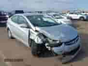 2013 Hyundai Elantra Limited с VIN 5NPDH4AE6DH320122, выставлен на аукционе IAAI как лот 43418372 с пробегом 142 483 миль миль и . История ставок и продаж доступна на DreamBid. Изображение 6.