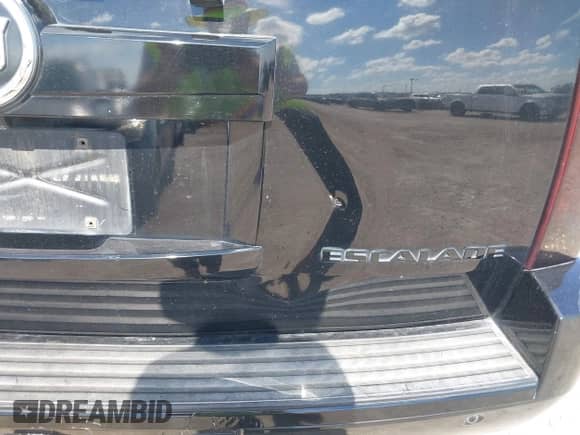 2012 Cadillac Escalade ESV Platinum Edition с VIN 1GYS4KEF0CR135673, выставлен на аукционе IAAI как лот 43285704 с пробегом 196 815 миль миль и . История ставок и продаж доступна на DreamBid. Изображение 6.