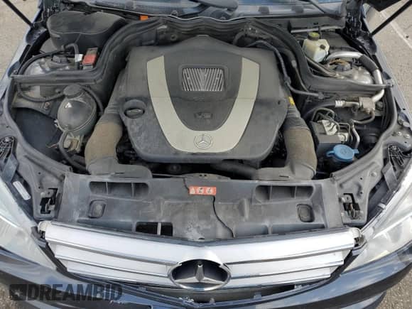 2010 Mercedes-Benz C 300 Sport с VIN WDDGF8BB6AR129633, выставлен на аукционе Copart как лот 89540405 с пробегом 143 619 миль миль и Списание • Salvage title. История ставок и продаж доступна на DreamBid. Изображение 11.