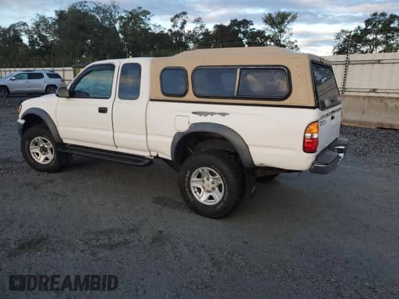 2004 Toyota Tacoma с VIN 5TEWM72N14Z368726, выставлен на аукционе Copart как лот 86518755 с пробегом 209 320 миль миль и Чистый • Clean title. История ставок и продаж доступна на DreamBid. Изображение 2.