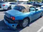 2003 BMW Z4 2.5i with VIN 4USBT33443LR60435, listed as a IAAI auction lot 42747408 with Not provided miles and . Bid and sale history available at DreamBid. Image 4.