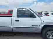 1998 Dodge 1500 with VIN 1B7HC16Y8WS616166, listed as a IAAI auction lot 42190324 with 114,401 mi miles and . Bid and sale history available at DreamBid. Image 13.