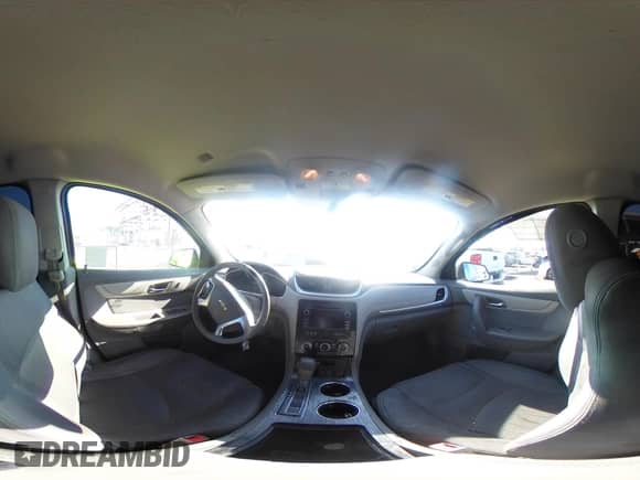 2016 Chevrolet Traverse LT с VIN 1GNKRGKD5GJ133985, выставлен на аукционе IAAI как лот 43230965 с пробегом Не указан миль и . История ставок и продаж доступна на DreamBid. Изображение 18.
