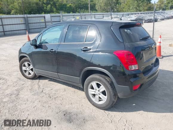 2019 Chevrolet Trax LS с VIN 3GNCJKSB7KL276449, выставлен на аукционе IAAI как лот 43224270 с пробегом 74 393 миль миль и . История ставок и продаж доступна на DreamBid. Изображение 3.