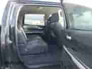 2020 Toyota Tundra SR5 z VIN 5TFDY5F15LX944170, wystawiony jako IAAI lot #43455891 z przebiegiem 92 851 mil mil oraz . Historia ofert i sprzedaży dostępna na DreamBid. Obrazek 8.