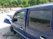 2011 Chevrolet Colorado 1LT z VIN 1GCHTCFE5B8124302, wystawiony jako IAAI lot #42494908 z przebiegiem 121 194 mil mil oraz . Historia ofert i sprzedaży dostępna na DreamBid. Obrazek 20.