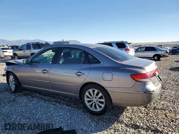 2007 Hyundai Azera SE с VIN KMHFC46F37A173080, выставлен на аукционе Copart как лот 77492564 с пробегом 185 542 миль миль и Списание • Salvage title. История ставок и продаж доступна на DreamBid. Изображение 2.