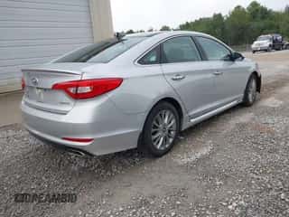 2015 Hyundai Sonata Sport с VIN 5NPE34AF4FH177086, выставлен на аукционе IAAI как лот 43273137 с пробегом 92 787 миль миль и . История ставок и продаж доступна на DreamBid. Изображение 4.