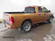 2012 Ram 1500 Express z VIN 1C6RD7FT7CS245092, wystawiony jako IAAI lot #42750773 z przebiegiem 180 274 mil mil oraz . Historia ofert i sprzedaży dostępna na DreamBid. Obrazek 4.