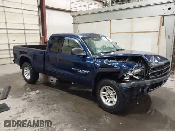 2001 Dodge Dakota Sport with VIN 1B7GG22N31S223895, listed as a IAAI auction lot 43367373 with Not provided miles and . Bid and sale history available at DreamBid. Image 1.