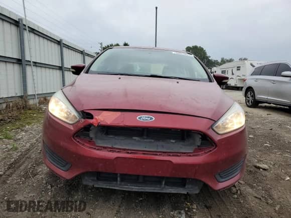 2015 Ford Focus SE with VIN 1FADP3K24FL342187, listed as a Copart auction lot 80678515 with 177,235 mi miles and Clean title. Bid and sale history available at DreamBid. Image 5.