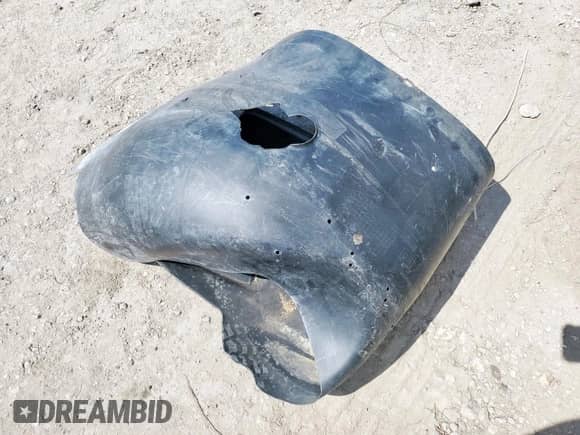 2011 Chevrolet Silverado 1500 LT with VIN 1GCRCSE09BZ387570, listed as a Copart auction lot 84000075 with 187,057 mi miles and Salvage title. Bid and sale history available at DreamBid. Image 12.