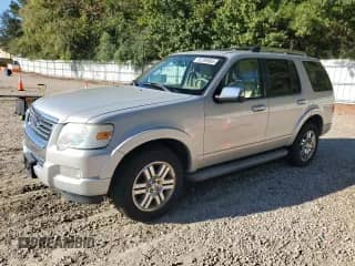 2009 Ford Explorer Limited z VIN 1FMEU65E89UA26025, wystawiony jako Copart lot #82289905 z przebiegiem 165 404 mil mil oraz Czysty tytuł • Clean title. Historia ofert i sprzedaży dostępna na DreamBid. Obrazek 1.