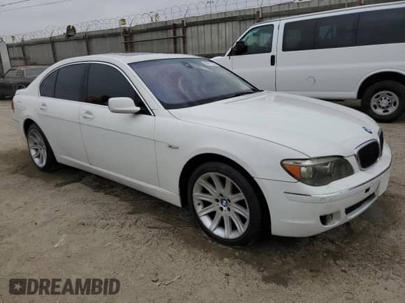 2006 BMW 7 Series 750i with VIN WBAHL835X6DT01146, listed as a Copart auction lot 58617325 with 99,178 mi miles and Clean title. Bid and sale history available at DreamBid. Image 4.