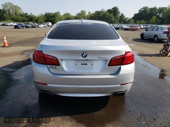 2012 BMW 5 Series 550i xDrive with VIN WBAFU9C51CC787339, listed as a Copart auction lot 68117195 with 103,100 mi miles and Salvage title. Bid and sale history available at DreamBid. Image 6.
