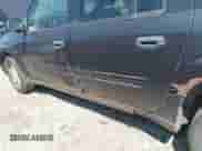 2003 Chevrolet TrailBlazer EXT LT с VIN 1GNET16S836120682, выставлен на аукционе IAAI как лот 42775811 с пробегом 181 901 миль миль и . История ставок и продаж доступна на DreamBid. Изображение 13.