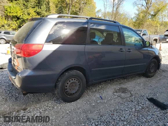 2009 Toyota Sienna LE с VIN 5TDZK23C19S236508, выставлен на аукционе Copart как лот 86336065 с пробегом 200 338 миль миль и Чистый • Clean title. История ставок и продаж доступна на DreamBid. Изображение 3.