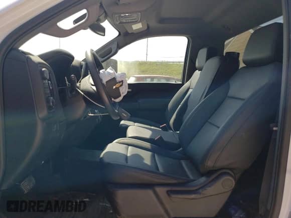 2024 Chevrolet Silverado 3500HD Work Truck с VIN 1GC3YSE71RF153620, выставлен на аукционе Copart как лот 71421264 с пробегом 14 166 миль миль и Списание • Salvage title. История ставок и продаж доступна на DreamBid. Изображение 7.