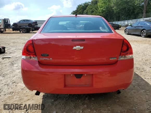 2013 Chevrolet Impala LS с VIN 2G1WF5E33D1115915, выставлен на аукционе Copart как лот 81324985 с пробегом 127 890 миль миль и Списание • Salvage title. История ставок и продаж доступна на DreamBid. Изображение 6.