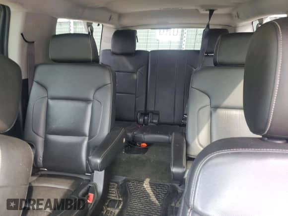 2015 Chevrolet Suburban LTZ с VIN 1GNSKKKC8FR199218, выставлен на аукционе Copart как лот 64147184 с пробегом 181 676 миль миль и Списание • Salvage title. История ставок и продаж доступна на DreamBid. Изображение 10.