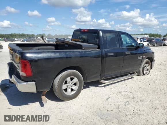 2013 Ram 1500 Tradesman z VIN 1C6RR7FP5DS606020, wystawiony jako Copart lot #62537815 z przebiegiem 212 002 mil mil oraz Szkoda całkowita • Salvage title. Historia ofert i sprzedaży dostępna na DreamBid. Obrazek 3.