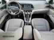 2019 Hyundai Elantra Value Edition с VIN 5NPD84LF2KH411116, выставлен на аукционе Copart как лот 68080355 с пробегом 114 085 миль миль и Списание • Salvage title. История ставок и продаж доступна на DreamBid. Изображение 8.
