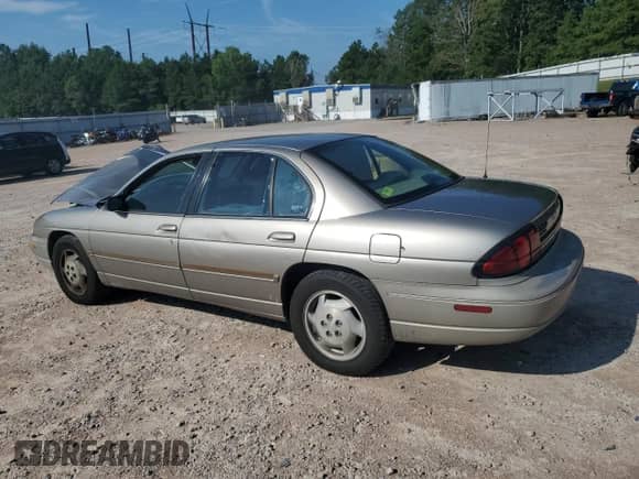 1999 Chevrolet Lumina LS с VIN 2G1WL52M8X9137565, выставлен на аукционе Copart как лот 66772795 с пробегом 144 173 миль миль и Списание • Salvage title. История ставок и продаж доступна на DreamBid. Изображение 2.