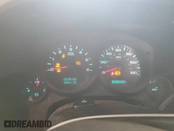 2013 Chevrolet Silverado 1500 Work Truck z VIN 1GCNKPEX0DZ240892, wystawiony jako Copart lot #63041415 z przebiegiem 90 866 mil mil oraz Szkoda całkowita • Salvage title. Historia ofert i sprzedaży dostępna na DreamBid. Obrazek 9.