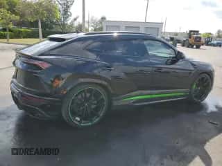2021 Lamborghini Urus with VIN ZPBUA1ZL5MLA11073, listed as a Copart auction lot 54892515 with 28,263 mi miles and Non repairable. Bid and sale history available at DreamBid. Image 3.