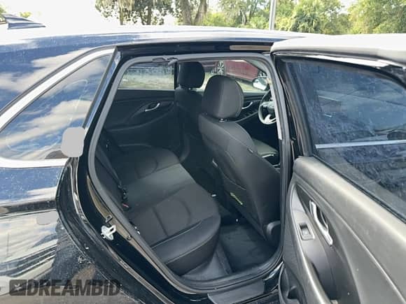 2020 Hyundai Elantra с VIN KMHH35LE5LU137605, выставлен на аукционе Copart как лот 90854585 с пробегом 101 973 миль миль и Чистый • Clean title. История ставок и продаж доступна на DreamBid. Изображение 6.