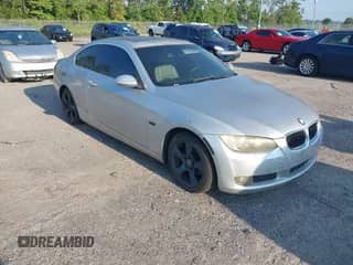 2008 BMW 3 Series 328xi z VIN WBAWC33578PD08165, wystawiony jako IAAI lot #43056361 z przebiegiem 170 318 mil mil oraz . Historia ofert i sprzedaży dostępna na DreamBid. Obrazek 1.