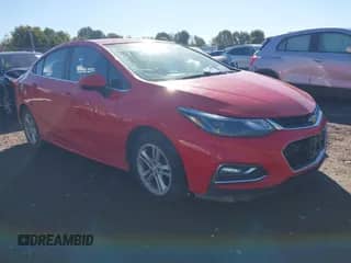 2018 Chevrolet Cruze LT с VIN 1G1BE5SM1J7228033, выставлен на аукционе IAAI как лот 43409713 с пробегом 107 703 миль миль и . История ставок и продаж доступна на DreamBid. Изображение 1.