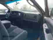 2002 Dodge 1500 z VIN 1D7HU16N82J214155, wystawiony jako IAAI lot #42112882 z przebiegiem 214 411 mil mil oraz . Historia ofert i sprzedaży dostępna na DreamBid. Obrazek 5.