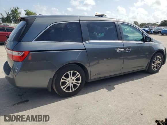 2013 Honda Odyssey EX-L с VIN 5FNRL5H68DB016510, выставлен на аукционе Copart как лот 66416745 с пробегом 353 830 миль миль и Чистый • Clean title. История ставок и продаж доступна на DreamBid. Изображение 3.