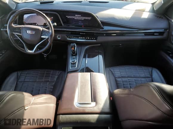 2021 Cadillac Escalade Premium Luxury Platinum с VIN 1GYS4DKL2MR100902, выставлен на аукционе Copart как лот 42522595 с пробегом 60 770 миль миль и Списание • Salvage title. История ставок и продаж доступна на DreamBid. Изображение 8.