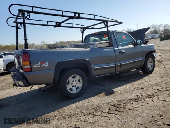 2001 Chevrolet Silverado 1500 with VIN 1GCEK14T41E104991, listed as a Copart auction lot 53931265 with Not provided miles and Non repairable. Bid and sale history available at DreamBid. Image 3.