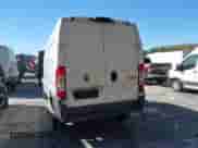 2018 Ram ProMaster Cargo с VIN 3C6TRVDG3JE154600, выставлен на аукционе IAAI как лот 43374072 с пробегом 178 880 миль миль и . История ставок и продаж доступна на DreamBid. Изображение 16.