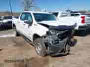 2021 Chevrolet Silverado 1500 Work Truck z VIN 3GCUYAEF0MG104602, wystawiony jako IAAI lot #41762078 z przebiegiem 115 049 mil mil oraz . Historia ofert i sprzedaży dostępna na DreamBid. Obrazek 1.