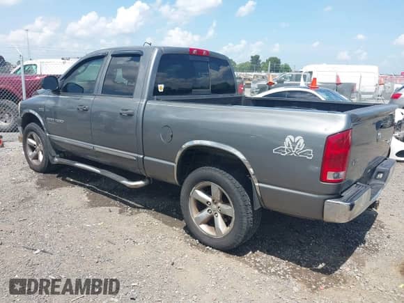2006 Dodge 1500 SLT with VIN 1D7HU18236S681809, listed as a IAAI auction lot 42725491 with 178,979 mi miles and . Bid and sale history available at DreamBid. Image 3.